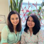 Isha Chawla Instagram – 2022 🖤 
.
.
.
#2022 #eshachawla #love #friendship #life #gratitude Mumbai, Maharashtra