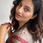 Isha Chawla Instagram – ♥️♥️♥️♥️♥️♥️
.
.
.
.
#eshachawla #tollywood #teluguactress #love #smile #pastels #curls #red #selflove #gratitude