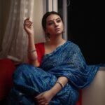 Isha Chawla Instagram - Sunday Mood . . 📸- @karteeksivagouni . . #eshachawla #tollywood #tollywoodactress #telugu #red #indian #saree #love #indie #gratitude