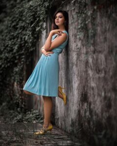 Isha Chawla Instagram - Hello September ! 

P.C - @karteeksivagouni 
.
.
.
.
#eshachawla #september #teluguactress #tollywood #south #blue #gameoftones #love #happiness #promisingmonth #promise #positivevibes #gratitude #monochrome #darktones #photoshoot #photoshootdiaries #stillphotography