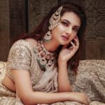 Isha Chawla Instagram - Eid Mubarak 🌙💛 . . . #eshachawla #tollywood #eid #eidmubarak #love #chand #moon #chandbali #maangtika #jgoomar #zardoai #indoan #traditional #pyaar #shoot #hindustani #tollywoodactress #gratitude #festival #tyohaar #familytime
