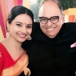Isha Chawla Instagram - मेरे papa ❤️ . 11/04/49— 04/05/21 From here on nothing will be the same ❤️ #mydaddymyhero