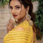 Isha Chawla Instagram - 💛 . . .#colouroftheday #yellow #navratri #eshachawla