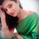 Isha Chawla Instagram - Day 8 Maa Gauri the most compassionate avtar of Maa Durga . 💚 N the colour of the day is green #love #naratri #compassion #eshachawla #durgapuja #duggadugga #jaimatadi #day8 #green #gratitude #mamta