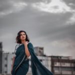 Isha Chawla Instagram - #day5 Celebrating motherhood . We worship Skandamata mother of skanda ( kartikey) on this day . The colour of the day is blue #maa #navratri #navratricolours #love #duggadugga #maadurga #pyaar #blue #saree #eshachawla #jaimatadi #durgapuja #gratitude