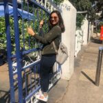 Isha Chawla Instagram - Just hang in there And smile 😊 #NMHRK #joy #life #gratitude