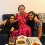 Isha Chawla Instagram - Too much love in Hyderabad ❤️❤️❤️. #love #family #bff #maa #hyderabad #khana #bahana #gratitude