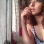 Isha Chawla Instagram - Hello Sunshine . ❤️ Love the light of the setting sun . It has a promise of rising again . #naturallight #love #sun #settingsun #ishachawla #gratitude