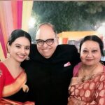 Isha Chawla Instagram - Happy Birthday to my #hero ❤️ #mydaddymyhero #love #family #gratitude #blessed