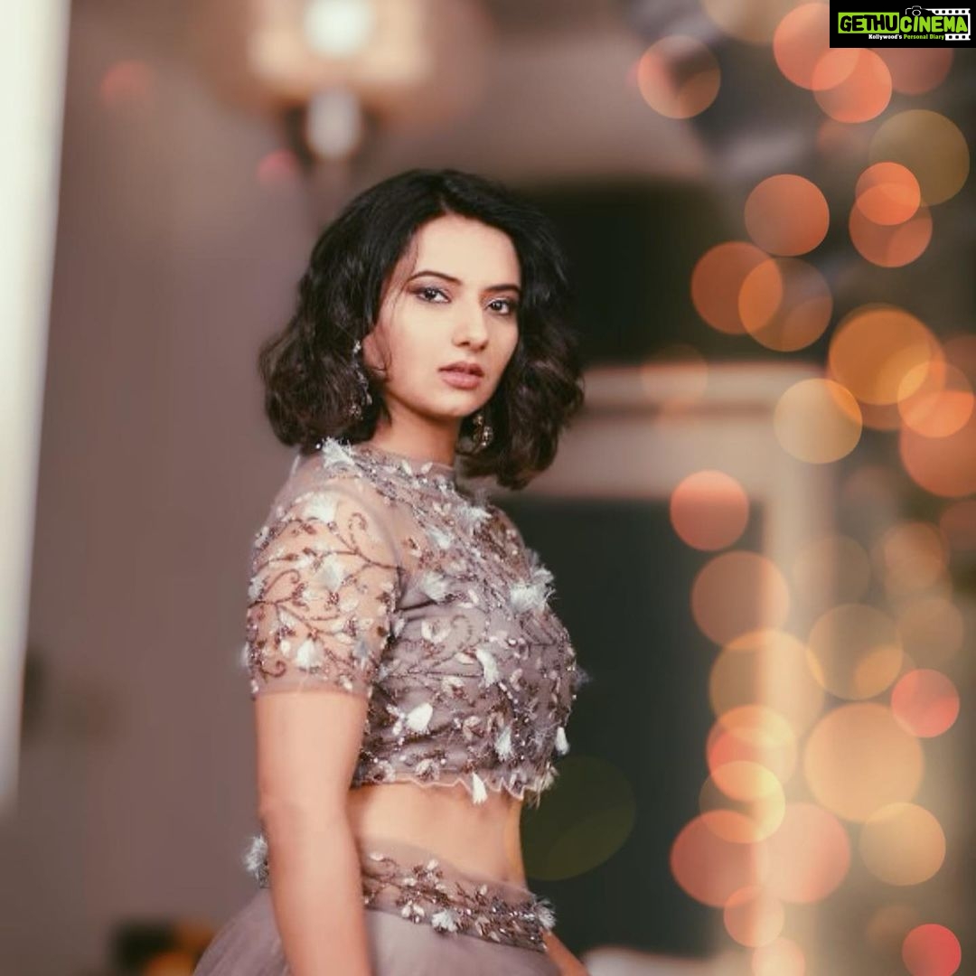 Isha Chawla Instagram - Some more with love 💕. P.C @karteeksivagouni Costume- @lekhareddydesigns Make up n hair @cozytoglam Styled by - @rishita.madas