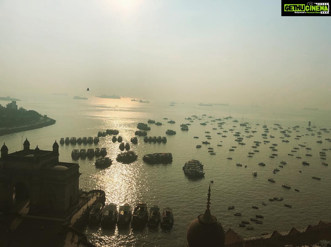 Isha Chawla Instagram - Blissful mornings ❤️ #mumbai