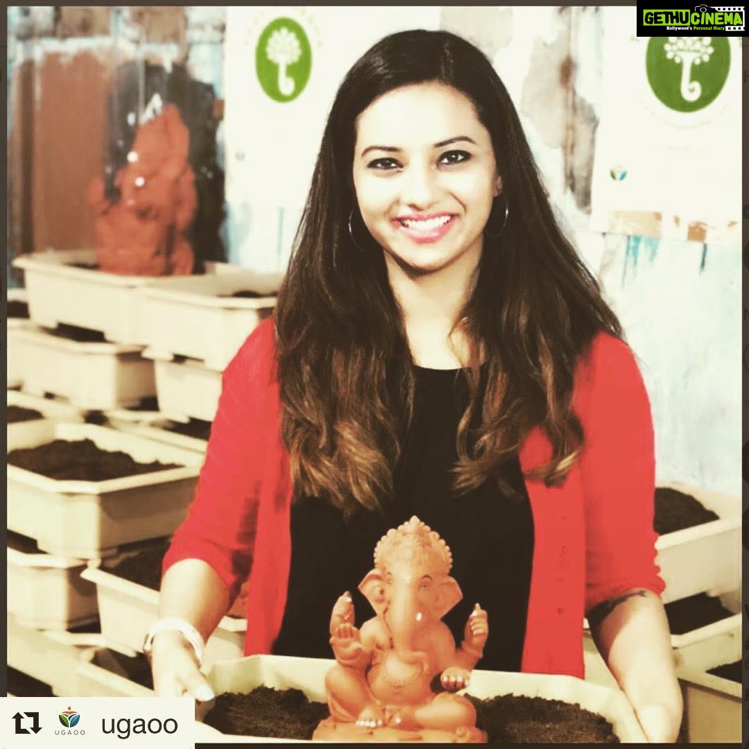 Isha Chawla Instagram - #Repost @ugaoo with @get_repost ・・・ A big thanks to Isha Chawla for choosing to go #GREEN with us 💚☘️ #treeganesha #ugaoo #ecofriendly #gogreen #festival #ganeshchaturthi #ganpatibappamorya