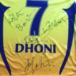 Isha Chawla Instagram - All the best captain ..👍 may the best team win . Who ever wins you will always be my Hero.💖😍😍 Thank you @mahi7781 #ipl2018 #iplfinal #srhvscsk #cricket #madness #mahi #loveofmylife #gratitude