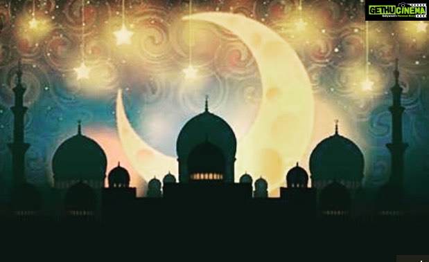 Isha Chawla Instagram - Ramadaan Kareem ...🙏🏻🙏🏻🙏🏻#indebtedtotheuniverse