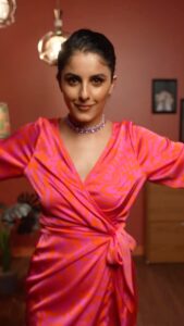 Isha Talwar Instagram - Light up the Party! Stay tuned for more!
#BrighterThanEver #Collab