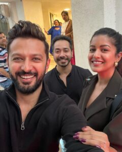 Ishita Dutta Instagram - #Drishyam2 
So excited for you guys to watch it ❤️❤️❤️

Outfit: @shalinirathodofficial
Stylist: @styledbynikinagda