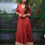 Ivana Instagram - Adding sparkle to your insta wall✨😜 . Outfit @label_afeera . Shot by @deepak_durai_photography . #instagood#ivana