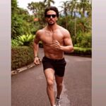 Jackie Shroff Instagram – Repost from @tigerjackieshroff 
Day 2⚡
