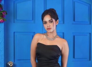 Jannat Zubair Rahmani Instagram - Miss you 🤍 @ayaanzubair_12 Styled by @styledbysujata Wearing @kostume_county Jewellery @sm_rental_art_jewellery 📍 @madstudioofficial