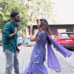 Jasmin Bhasin Instagram - bina aag lage hi poore saddd jayenge… #moreysaiyaanji @jasminbhasin2806