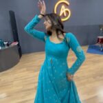 Jasmin Bhasin Instagram - Just some casual routines ☺️ #reels #reelsinstagram