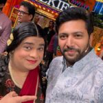 Jayam Ravi Instagram - For The Kapil Sharma Show… Thanks guys for a great time 👍🏼 Totally enjoyed ! @kapilsharma @kikusharda #ponniyinselvan #ps1