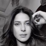 Jennifer Winget Instagram - Catch a glimpse. 👀🖤🤍 #moodygram#blackandwhite#monochrome#bnwmood
