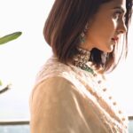Jennifer Winget Instagram - “Keeping it reel” 😊✨
