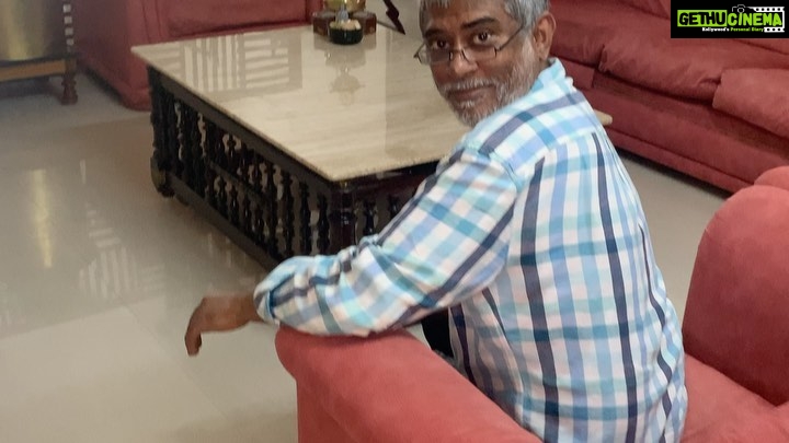 Kalpika Ganesh Instagram - A man of gold When I met him again almost after an year at his home, sita akka was super humble enough to make me royyalu as sir said she makes the best ones He never watched any trailer more than once #parolethemovie he watched it two times back to back and told if this film gets dubbed in telugu this will be sensation with out even seeing our cinema This not being his genre he was so so confident Love you sir for your belief in me where during prayanam itself you asked me to join direction department coz you saw things beyond JUDO😂 I openly challenge TFI #tfi to not miss this golden opportunity this movie is a money making machine Even world wide Wishing for some genuine movie lovers to accept this open offer PAROLE & YASHODA two imp films of my career releasing on same date #nov112022 #nov11 @linga19 @karthiikrs @monisha_murali_ @janisuresh73 @samantharuthprabhuoffl @sridevimovies @hariandharish #kalpika #iamkalpika #rockstarkalpika #kalcinema