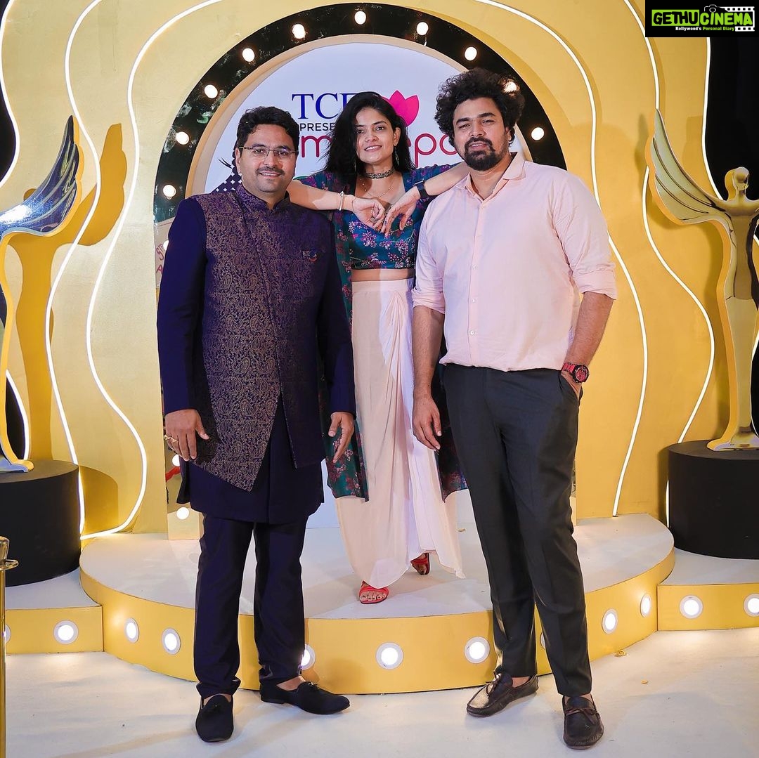 Kalpika Ganesh Instagram - The main MEN behind @strishakti2022 @maddi_mylife Women of substance will flourish if men of substance grow to support encourage and acknowledge us Behind every confident woMEN is all the progressive MEN Hitex Exhibition Centre
