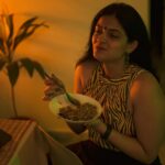 Kalpika Ganesh Instagram – I’m a relish for people’s soul
Coz I relish every thing I eat 💛🤎

PC – @iambatasari 

#foodlovers #homecooked #chickenbiryani #aroma #relish #candid #iamkalpika #kalpika