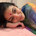 Kalpika Ganesh Instagram – Give yourself some time
And a take small nap
To remain glowing 🤍❤️‍🔥💞💜
Nap always rejuvenates 🥰

#iamkalpika #kalpika #weekend #weekendvibes #bindi #selfie #iphonexr #candid