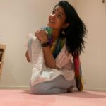 Kalpika Ganesh Instagram - Hello FRIDAY You better be as lively as me today to everyone out there🤍❤️‍🔥💜🤍 Kurti curated by @saja_official.in 🤍 Dupatta and ear rings by @worldof_sahaja #friday #peace #lively #iamkalpika #kalpika #phoneclicks #iphonexr #bindi
