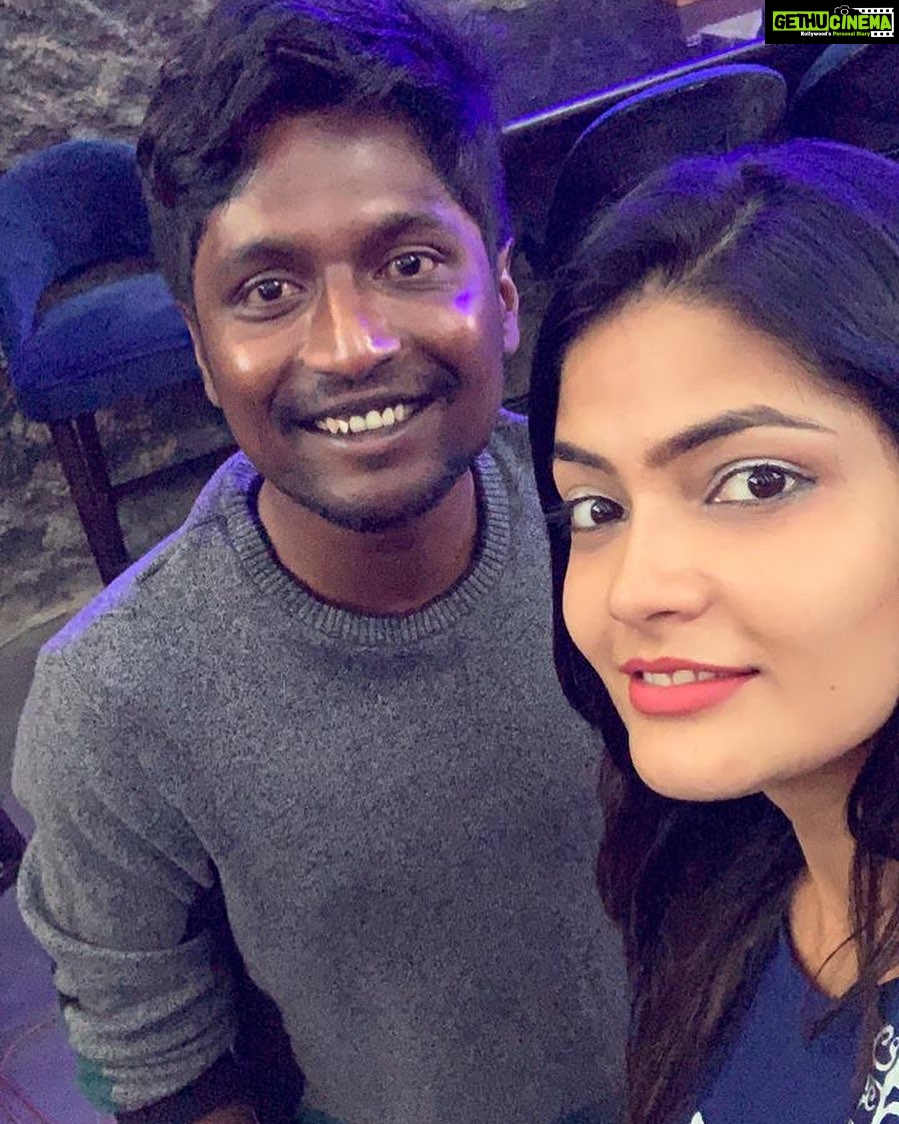 Kalpika Ganesh Instagram - Hello @suhassssssss Mee manchithaname mee goppathanam Adi eppudu alage undalani koorukuntu Ee saarninchaina siggu padakunda matladadaniki praytninchandi naatho 😜🥰 Janma dina subhakanshalu ❤️ God bless India