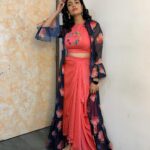 Kalpika Ganesh Instagram – TREND🖤❤️💙

#reelsinstagram #trendingreels #reels #sway