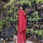 Kalpika Ganesh Instagram - Thank you @shopsneakk for making sure I get ready like a Little Red Riding Hood for this month LOVE For more of customised smart wear check out their collection ❤️ #shopsneakk #salwarkameez #red #dupatta #palazo #palazosuit Farzi Cafe, Hyderabad