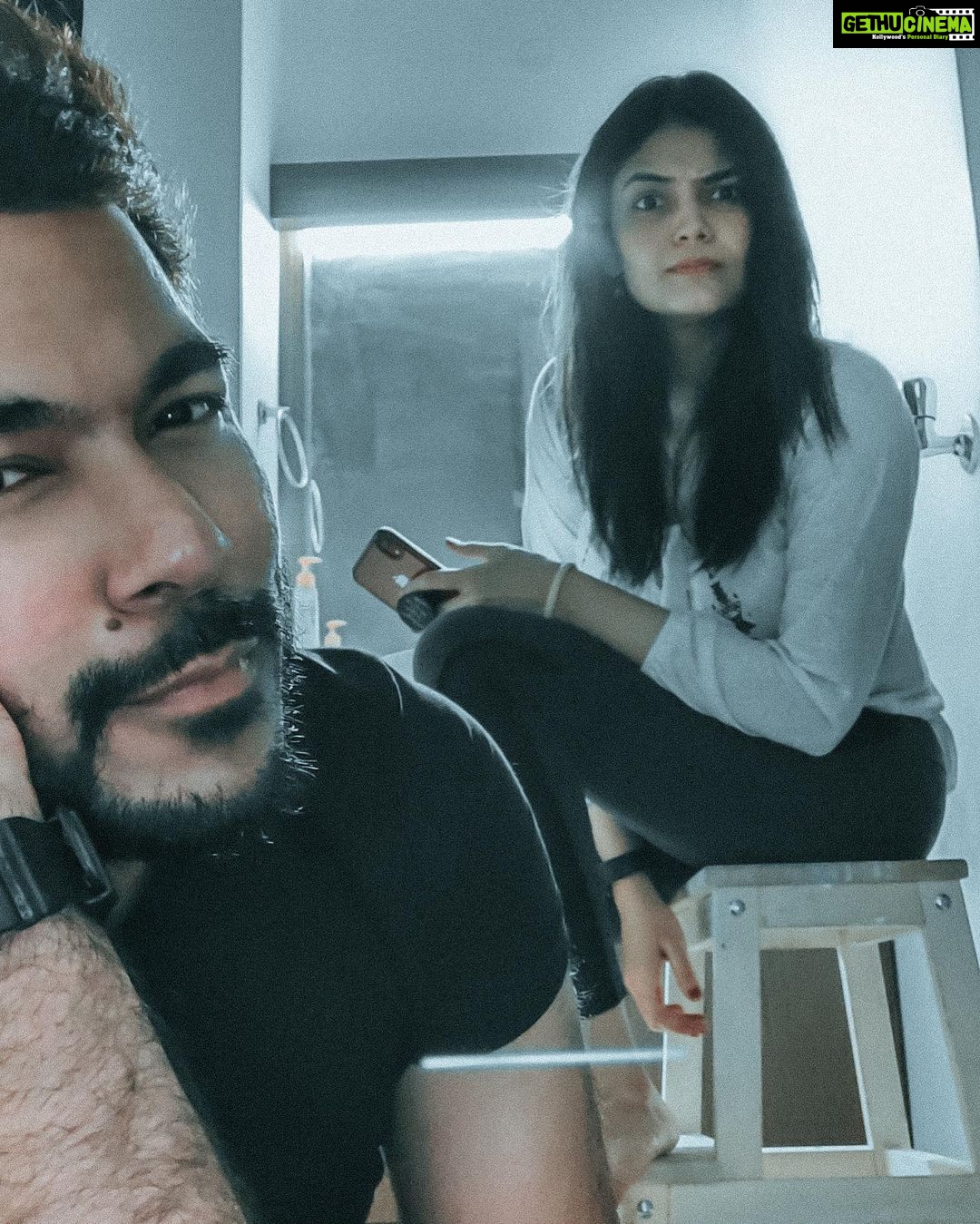 Kalpika Ganesh Instagram - Special post to an extremely vibrant and lively person Who knows how to be happy n spread the positivity to others in abundance Your energy and vibes makes a lot of difference to humans around Keep spreading it unconditionally and have a birthday today and everyday like you always believe every day is a celebration Happy Birthday Sam @sameerchandra.n Cheers to all the special coffees ☕️