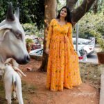 Kalpika Ganesh Instagram - OOTD for #aadivaramangadi Label @swayathelabel_ @_kanuka__ @unekha #banthipuvvu