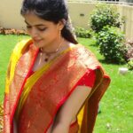 Kalpika Ganesh Instagram – Coz I like these♥️

#saree #pattusaree #realme #traditional #noedit #nofilter #phoneclicks