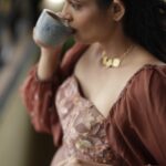 Kalpika Ganesh Instagram - But first COFFEE please💓 #happyinternationalcoffeeday Sacred Earth Cafe