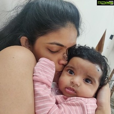 Kalpika Ganesh Instagram - Cuteness alert!! When we have untold conversations and love exchanged 💜💓 DHYUTHI🥰 PS - not my daughter🤥 #nobadeyeplease #baby #babygirl #morningconversations #innocent #phoneclicks