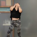 Kalpika Ganesh Instagram – Crazy kiya re💙

Finally pending from long to get into my feed

Coz this song is running in my mind from morning I had to do justice to the one sitting on my phone from long long ago

@dancewithkenny remember how quickly v worked on this choreo coz it’s my most favourite 
Special thanks to @hydance.in 

@aishwaryaraibachchan_arb 
@hrithikroshan @ipritamofficial @vaibhavi.merchant 

#crazykiyare #aishwaryarai #hrithikroshan #dhoom2 #reels #black #kalpika #firstlove #dance #hoops