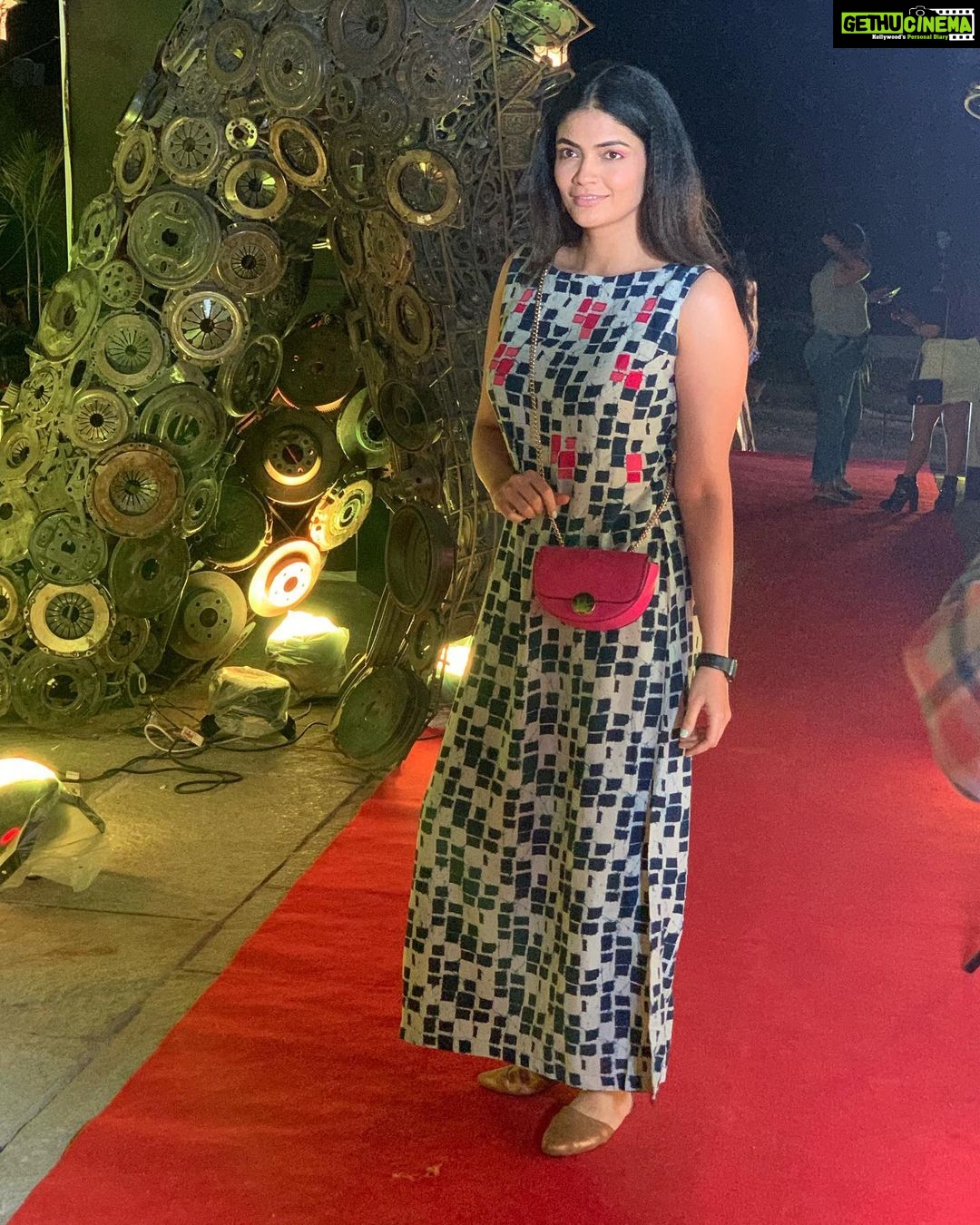 Kalpika Ganesh Instagram - At an event launch recently for @lujobox Stuck to being simple and casual like I always love to be Thanks @_anita_priya for this look And my darling @makeupbykrishnaveni for giving me an evening casual doll look❤️❤️ #ootd #eventlaunch #casual #simple #beingme