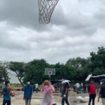 Kalpika Ganesh Instagram - And yes RUBY SHABANA is ready to play basket ball too🤪🤪😜 @k.abhireddy I’m recommending myself for this @chandurdc patiently waiting for my take and capturing it🥰🥰 @spectrummnoffc @annapurnastudios #LoserSeason2 #Spectrummedianetworks #Annapurnastudios #Zee5