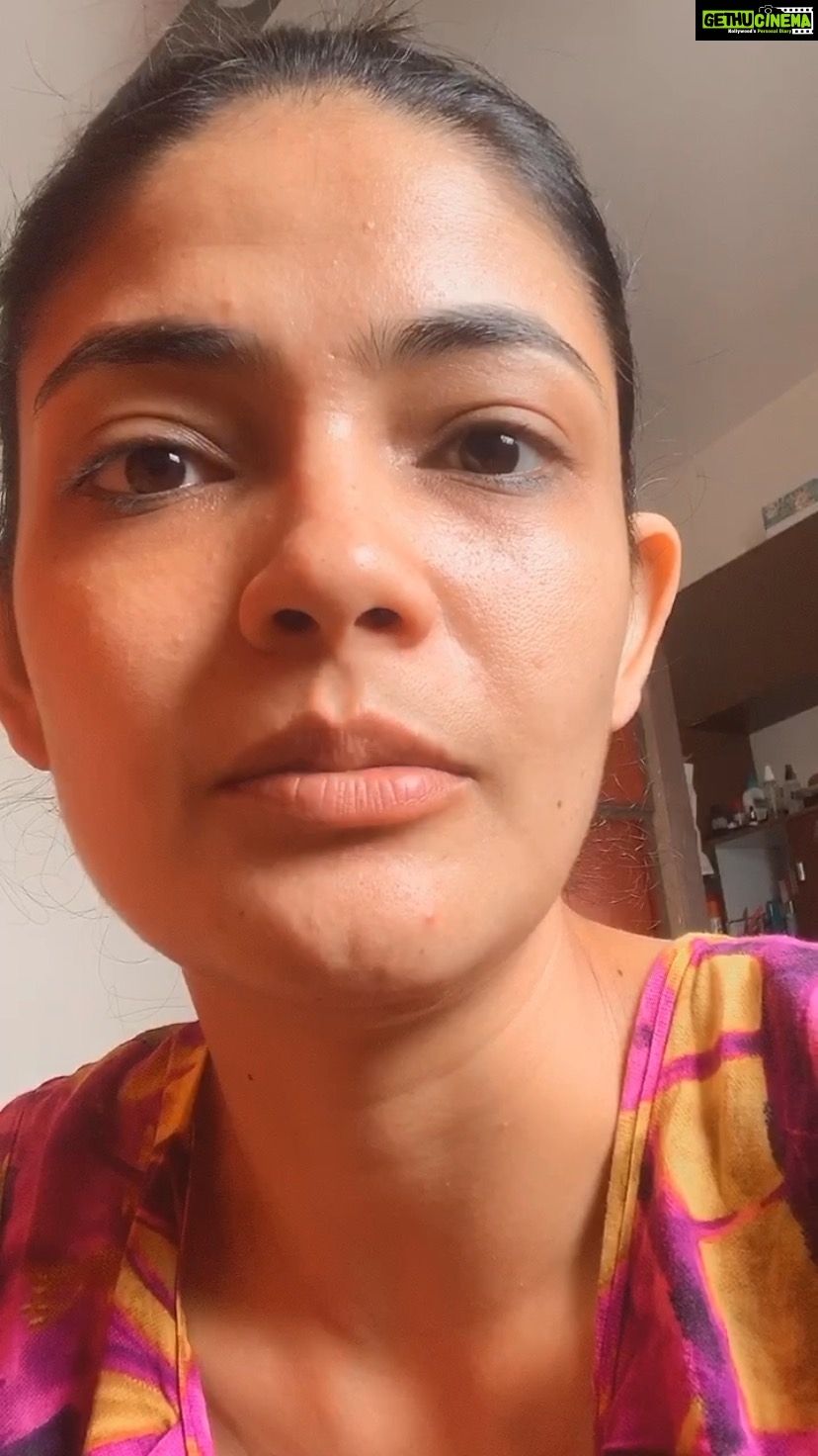Kalpika Ganesh Instagram - Last day for your contribution guys Come let’s join hands and achieve the target of 1lakh for now @helping_hands_humanity Building permanent home for underprivileged ❤️ Thanks in advance 35 k more to go Link is in my bio Also in my story you can swipe up🤗