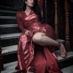 Kalpika Ganesh Instagram - 🌶MIRCHI🌶 #redhot #chilli #shimmer #vintage #partygown #hilo #mirchi #throwback