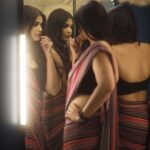 Kalpika Ganesh Instagram - What if I had a twin, exactly like me!! It would have been a double trouble to the people around me for sure😂😅🤣 #mirrors #4 #saree #candid #longhair #longhairdays #throwback
