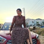 Kalpika Ganesh Instagram – 🐆 or 🐅??

Thanks @gayathrigupta for this candid during our journey with @bhagishravani for our interview for #coffeeinachaicup