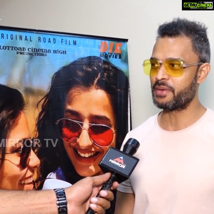 Kalpika Ganesh Instagram - Thank you ma Swecha ni manasu tho ardham cheskunanduku @kkirankamaraju And being part of special premier of @sitaontheroad_telugu_movie Watch now on @zeeplexofficial #sotr #audiencereview