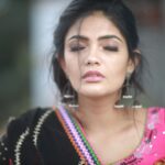 Kalpika Ganesh Instagram - A moment of gratitude always helps💗 @krishnashanthim @makeupbykrishnaveni @docteja #freckleslook #freckles #freckleslove #randomlook #banjaran #gratitude #nofilter #noedit